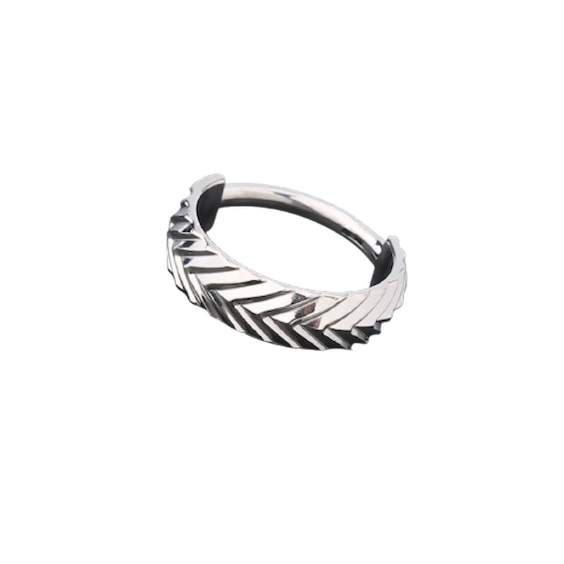 Piercing anneau argenté /doré ciselé