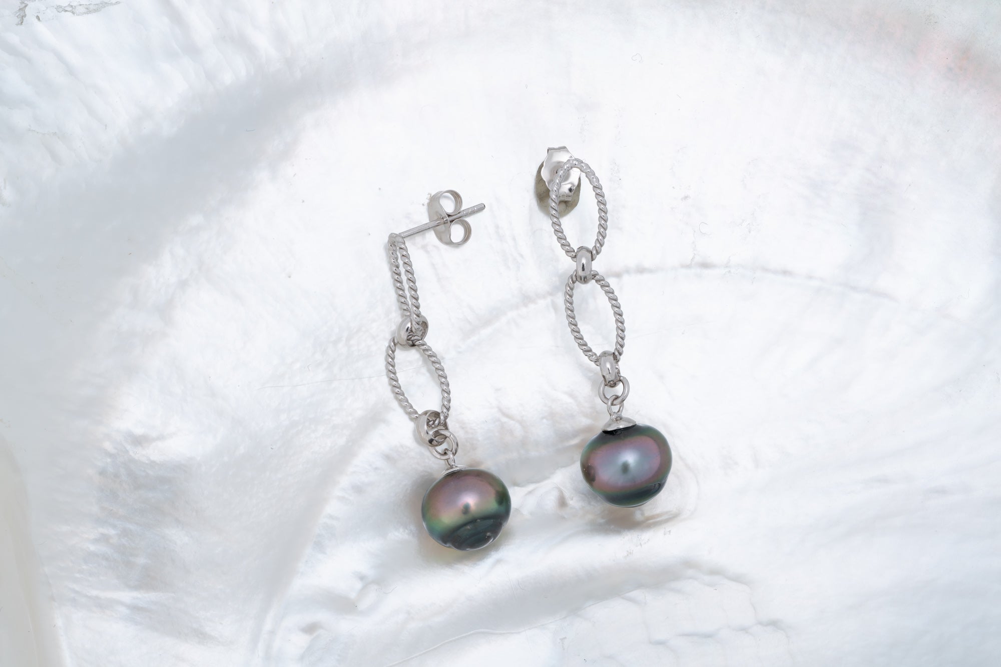 Boucles d’oreilles argent et perles cerclées (9)