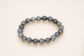 Bracelet élastique avec perles cerclées 8-9 mm