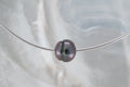 Collier argent et perle cerclée - chaîne omega