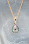 Pendentif or et perle ovale (2)