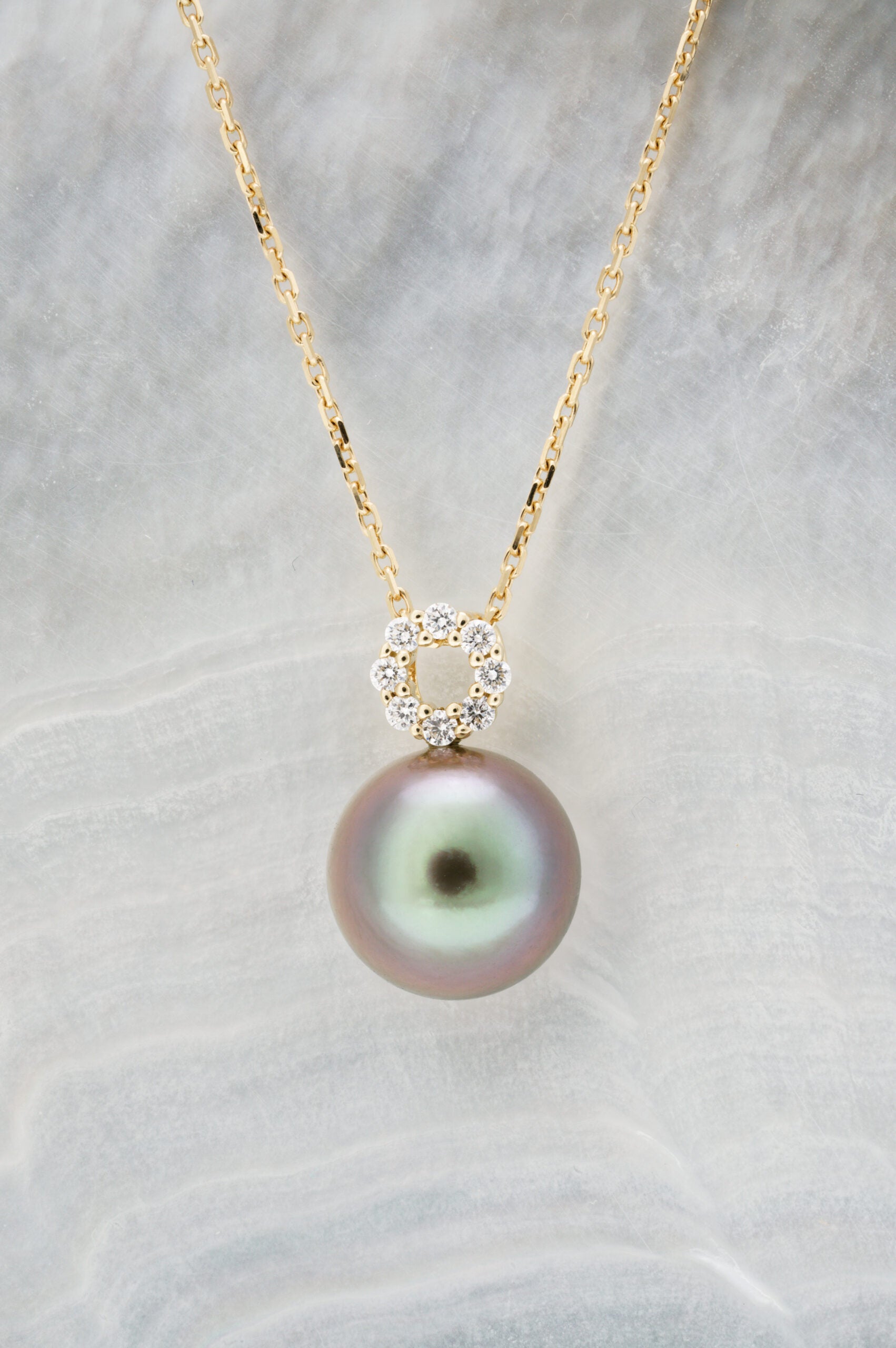 Pendentif or, diamant et perle ronde (2)